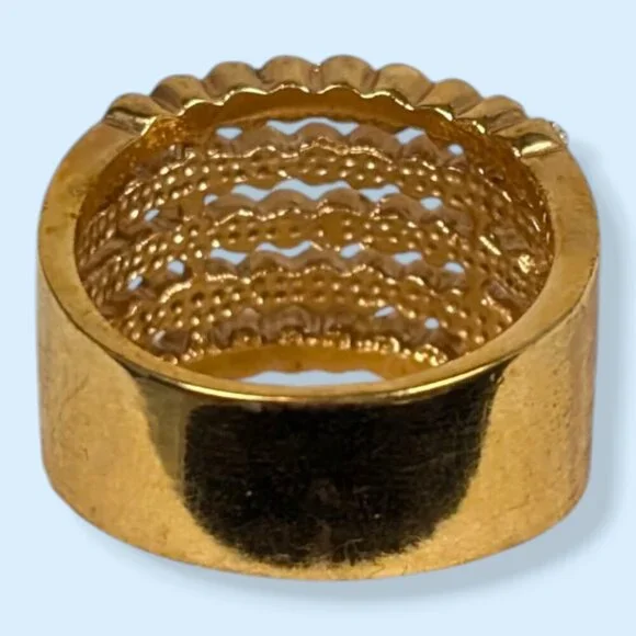 Chunky White Rhinestone Front Ring - Picture 4 of 7